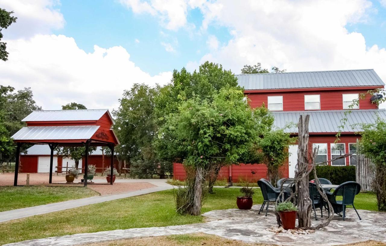 Ark Bunkhouse Fredericksburg Hideaway With Hot Tub Villa Exterior foto