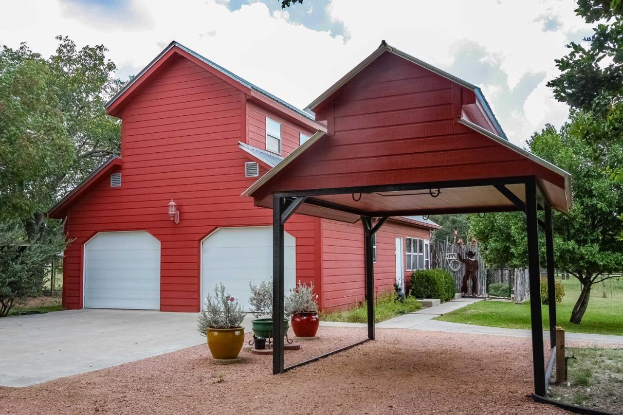 Ark Bunkhouse Fredericksburg Hideaway With Hot Tub Villa Exterior foto