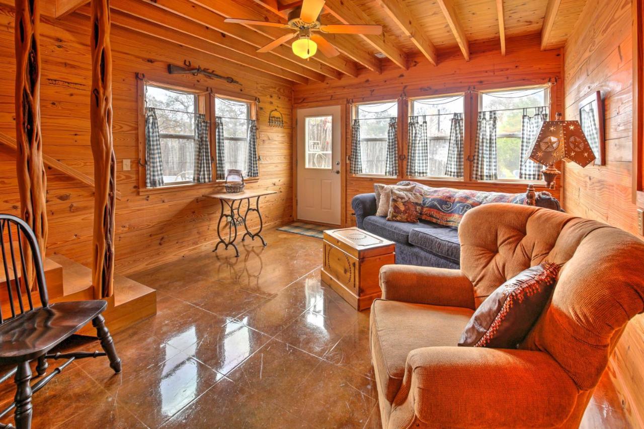 Ark Bunkhouse Fredericksburg Hideaway With Hot Tub Villa Exterior foto