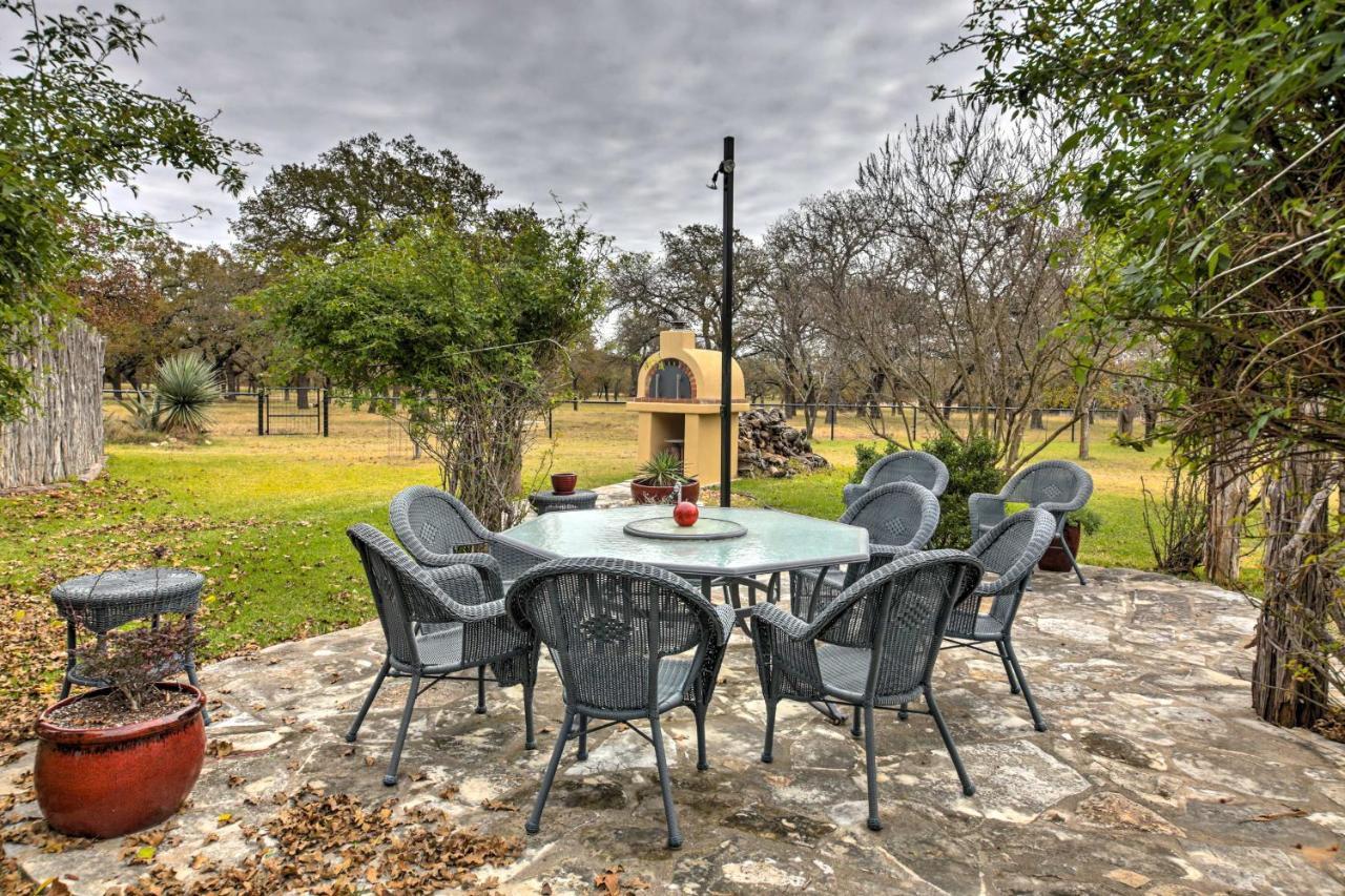 Ark Bunkhouse Fredericksburg Hideaway With Hot Tub Villa Exterior foto