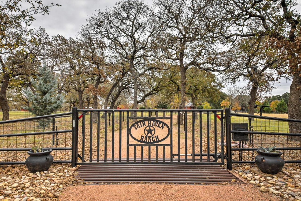 Ark Bunkhouse Fredericksburg Hideaway With Hot Tub Villa Exterior foto