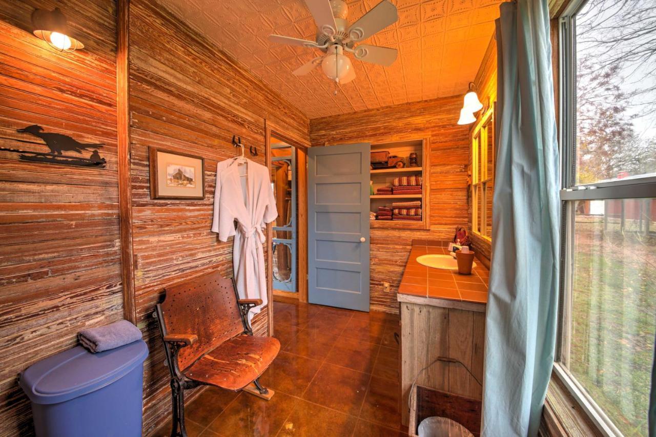 Ark Bunkhouse Fredericksburg Hideaway With Hot Tub Villa Exterior foto