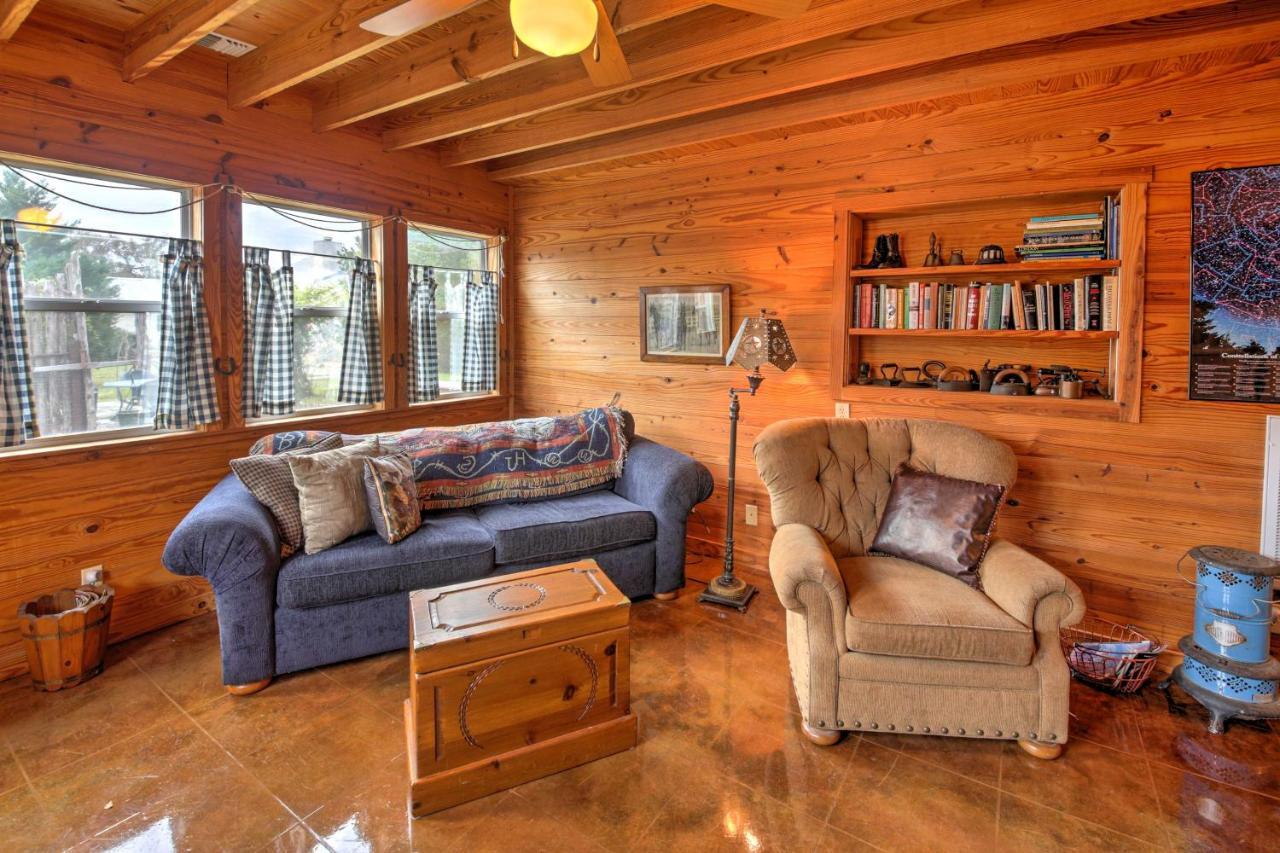 Ark Bunkhouse Fredericksburg Hideaway With Hot Tub Villa Exterior foto