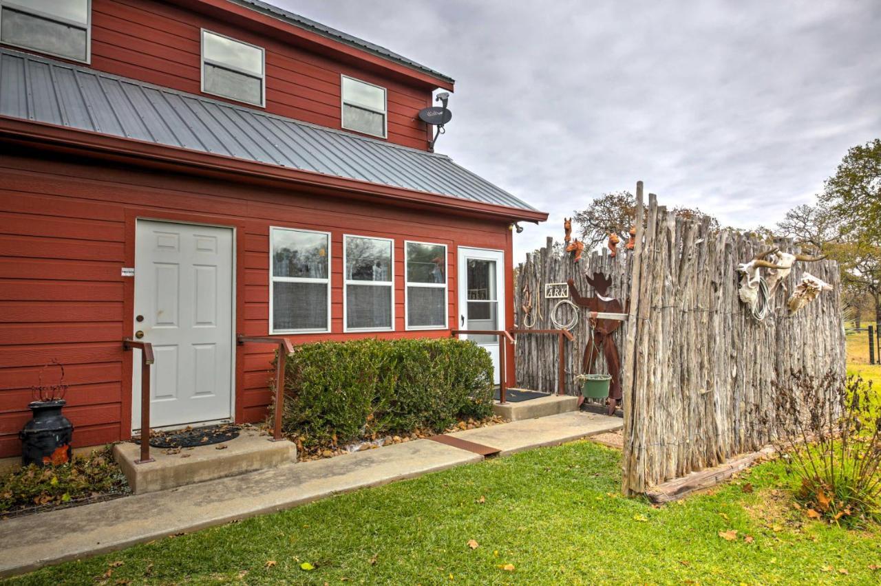 Ark Bunkhouse Fredericksburg Hideaway With Hot Tub Villa Exterior foto